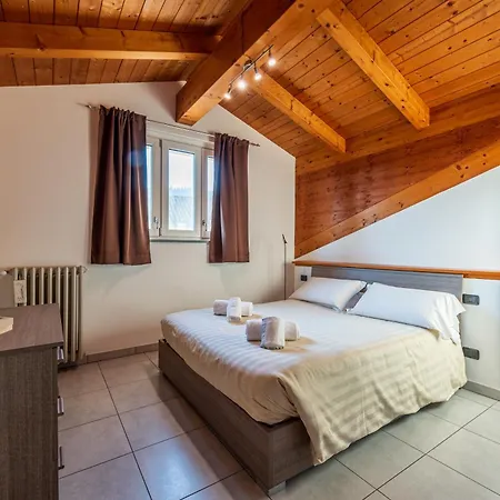 Apartmán In Piazzetta Apartments, Barolo