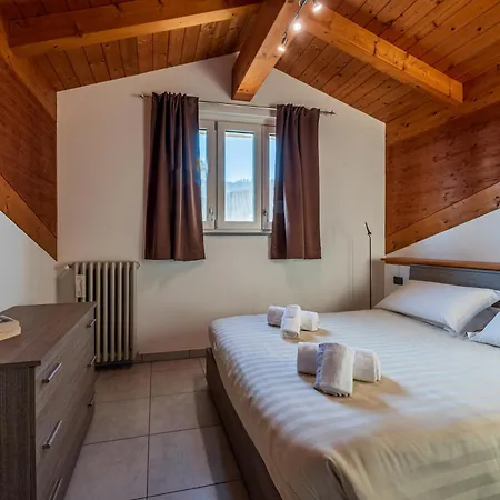 Apartmán In Piazzetta Apartments, Barolo